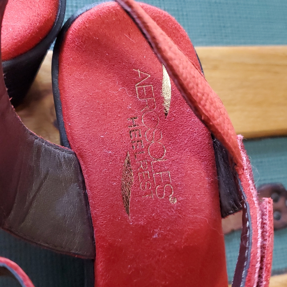 Aerosoles Vibrant Red Platform Sandals, Comfy, Size 7.5, NWOT - Picture 4 of 5